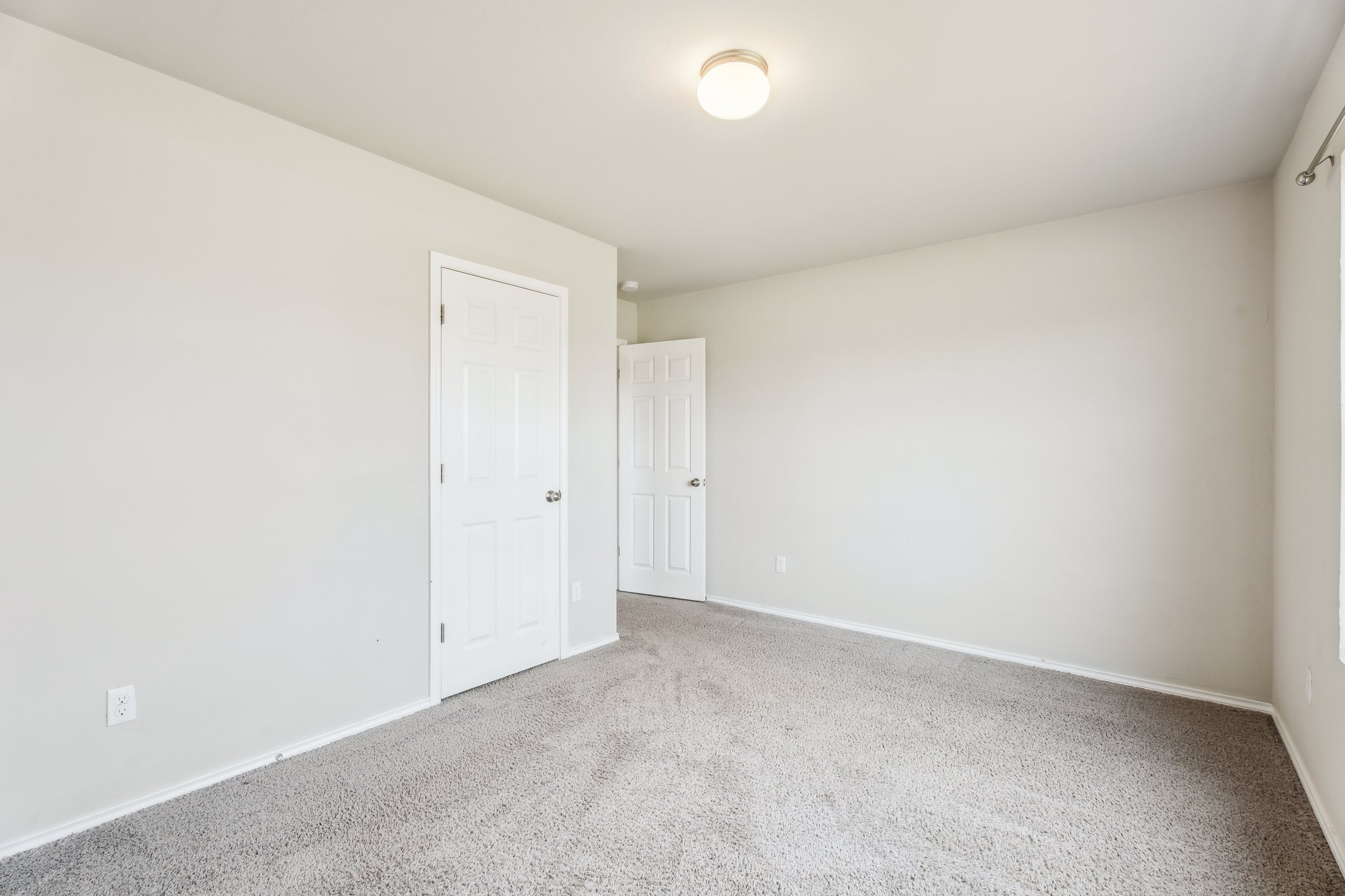 1016 N Deer Ct Way_027.jpg