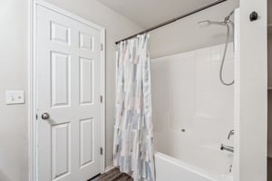 1016 N Deer Ct Way_025.jpg