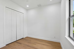 V-S1309-020.jpg