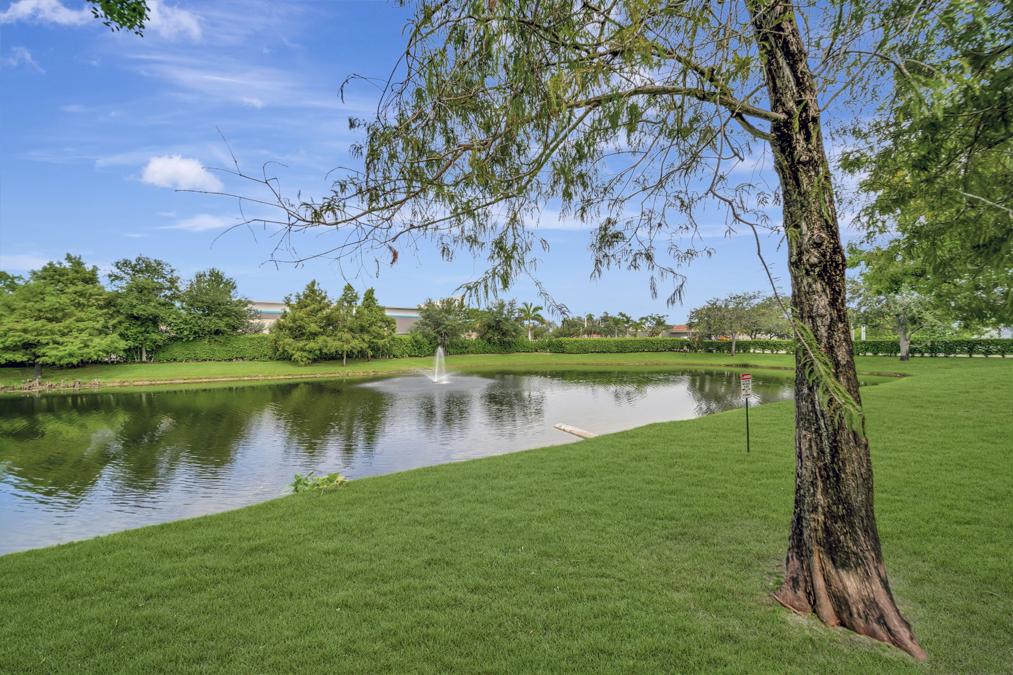 602 Enclave Cir E, Pembroke Pines, FL 33027, USA Photo 40