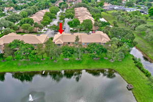 602 Enclave Cir E, Pembroke Pines, FL 33027, USA Photo 47