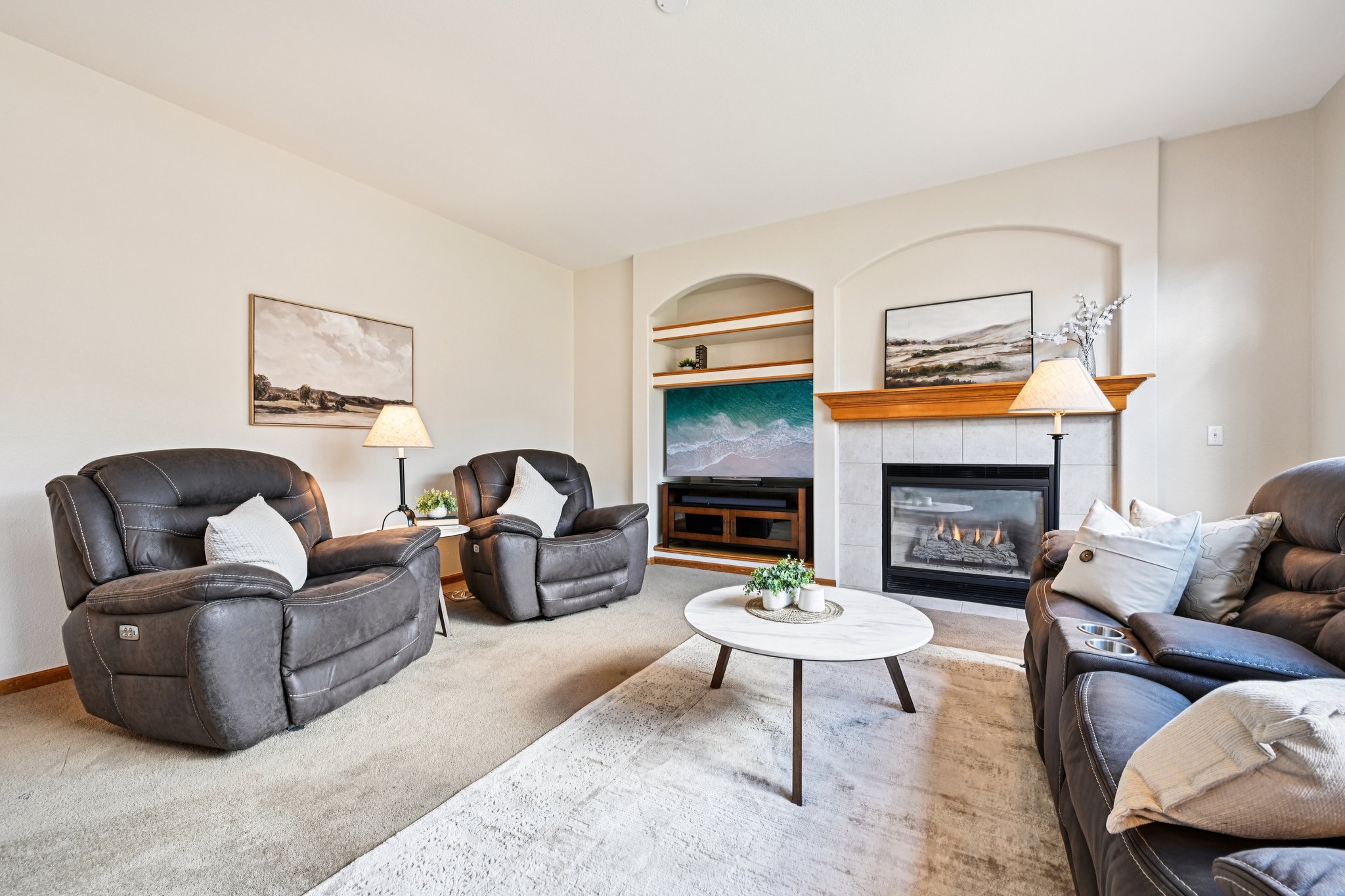 Knoll Cir-S0304-013.jpg