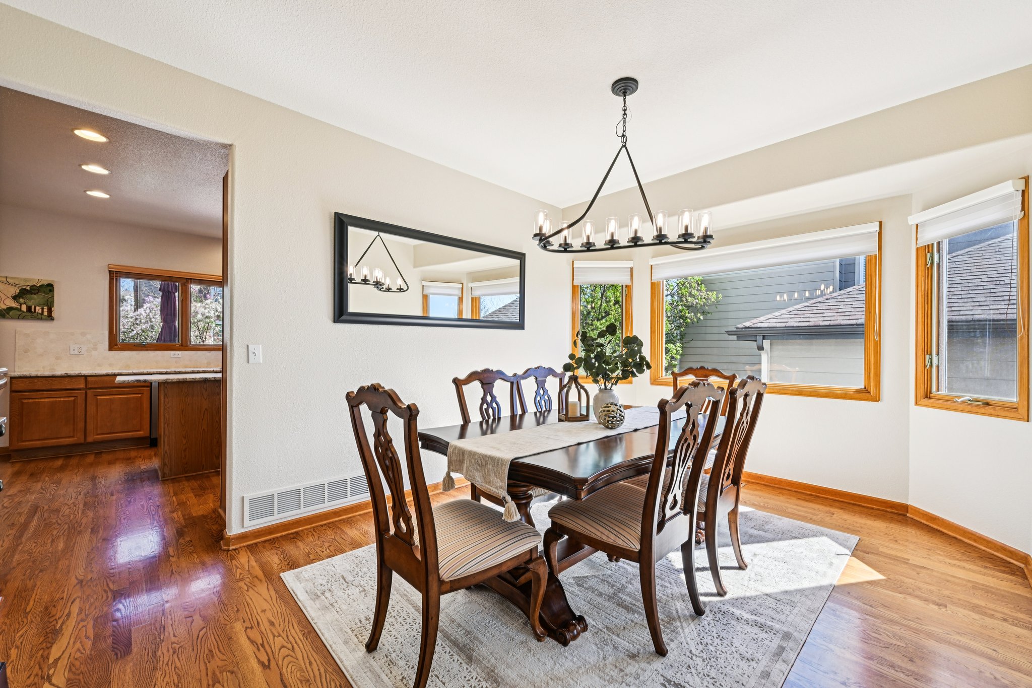 Knoll Cir-S0304-019.jpg