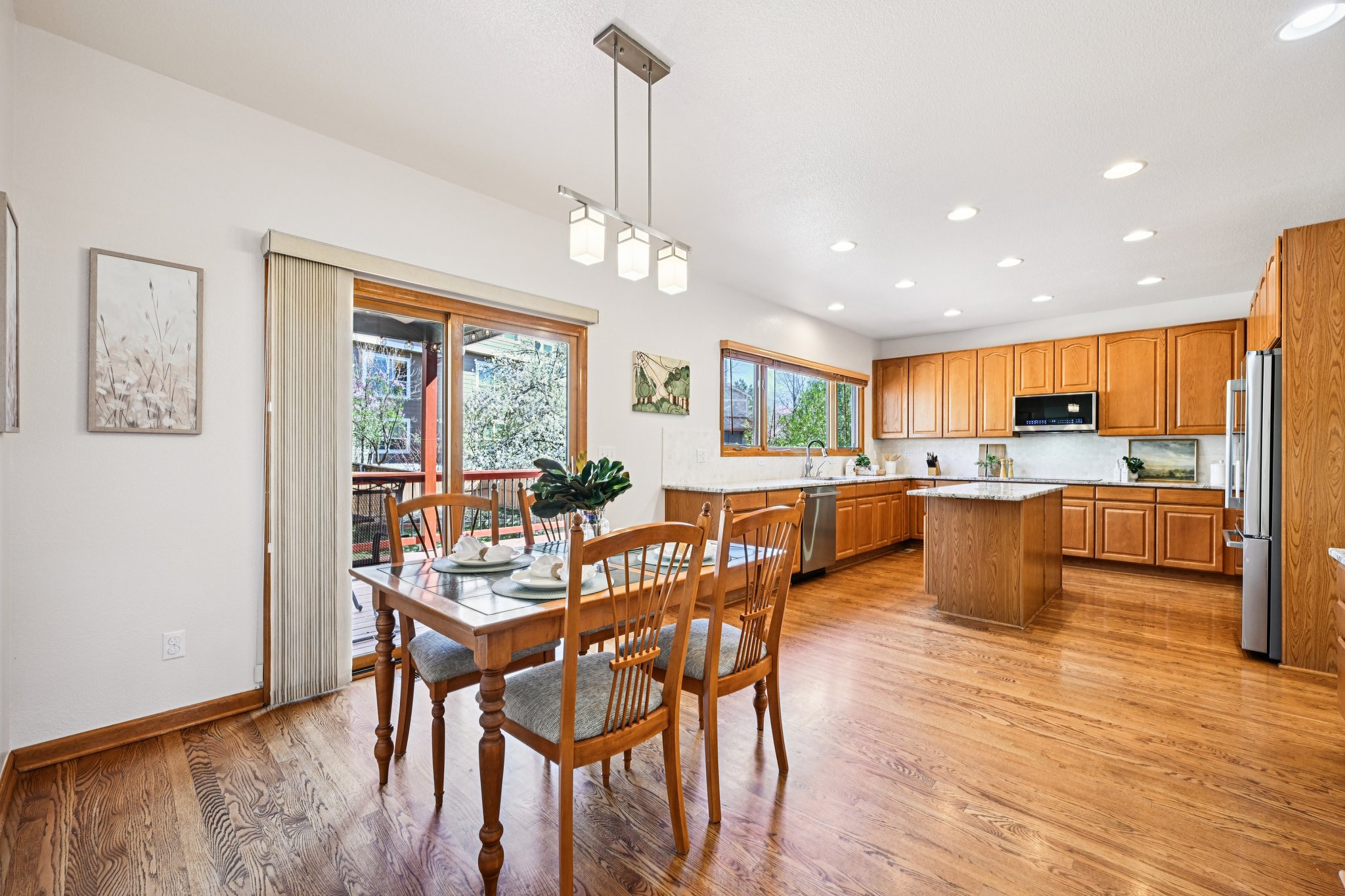 Knoll Cir-S0304-023.jpg