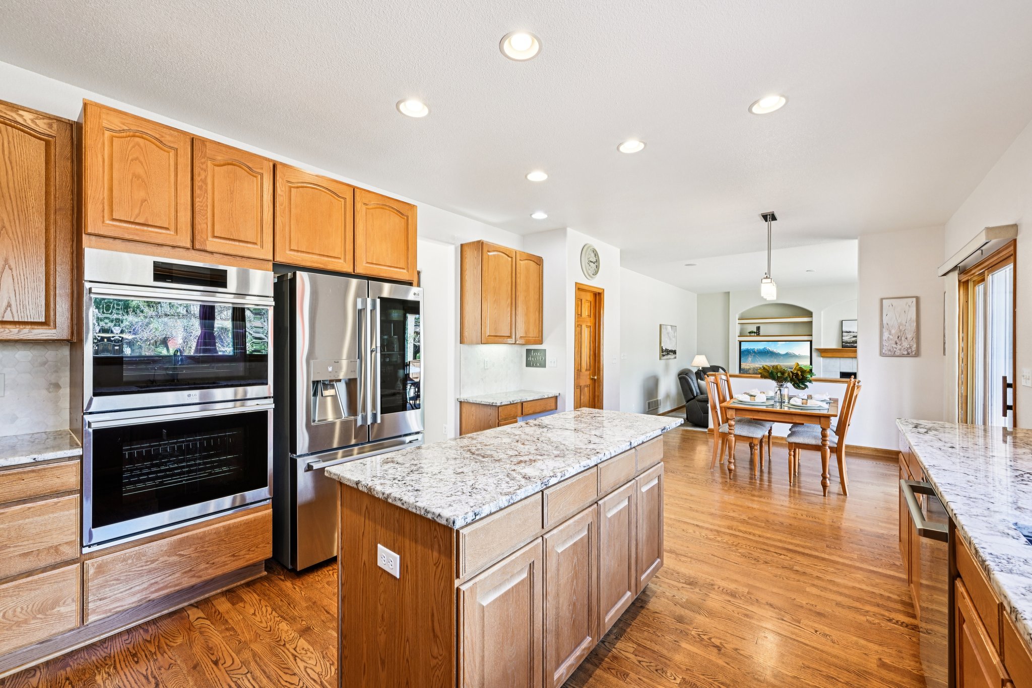 Knoll Cir-S0304-028.jpg