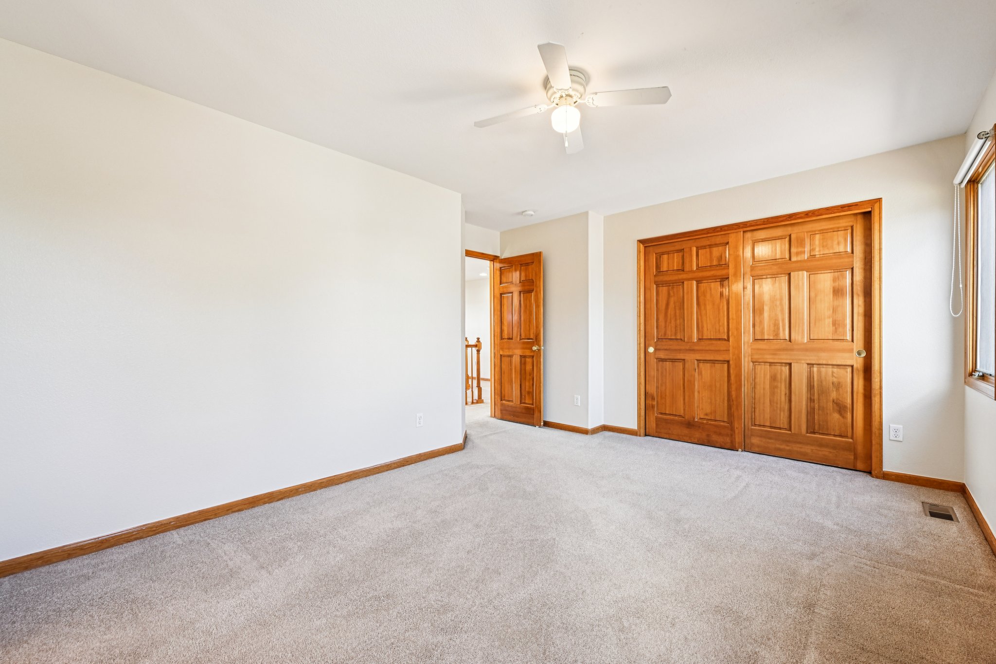 Knoll Cir-S0304-051.jpg