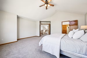 Knoll Cir-S0304-037.jpg