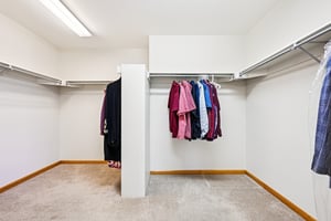 Knoll Cir-S0304-042.jpg