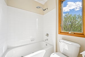 Knoll Cir-S0304-050.jpg