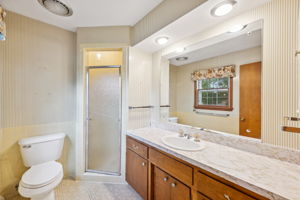 13_Interior