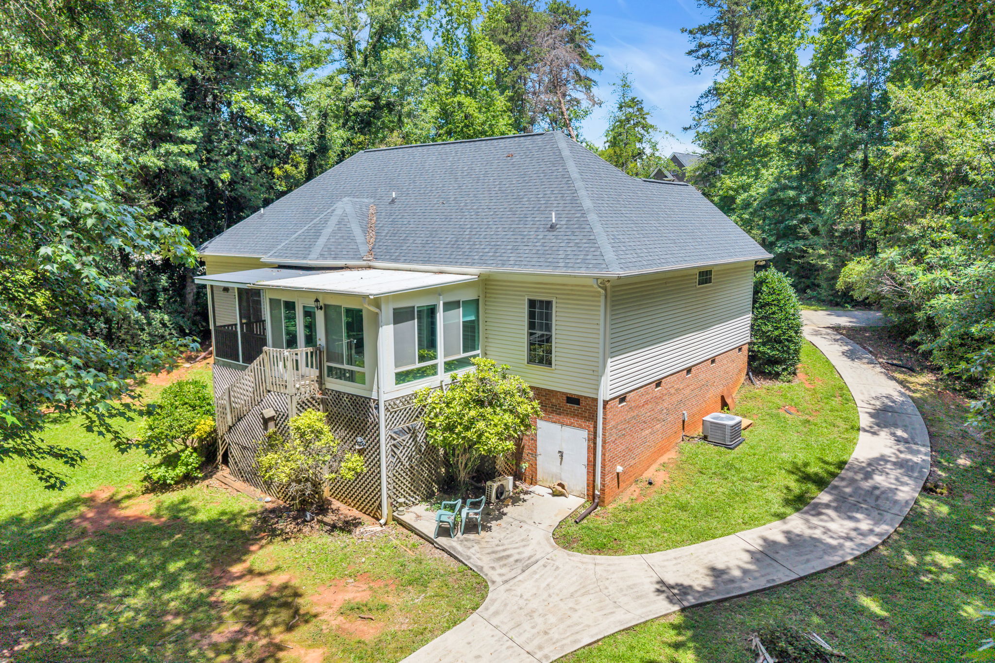  Photo 73