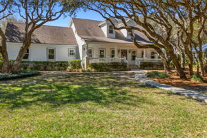 Welcome to 1017 Magnolia Woods Ct