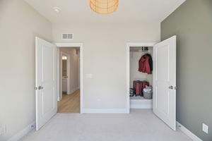 3rd Bedoom Closet