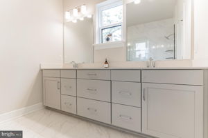 Ensuite Bath