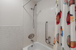  Photo 35