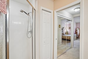- 10172 Mainsail Dr-S2107-025.jpg