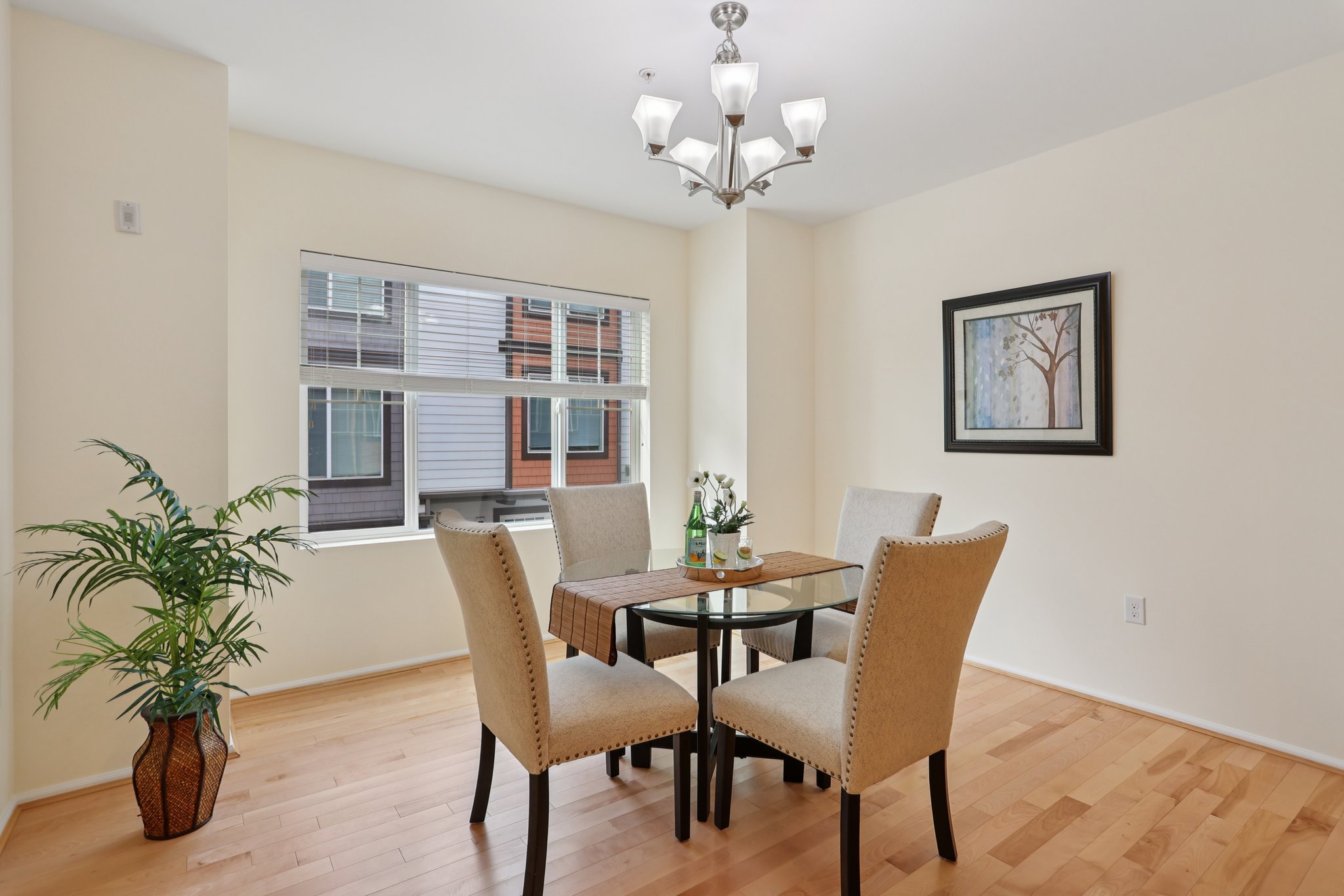 156th Ct NE 102-S0110-007.jpg