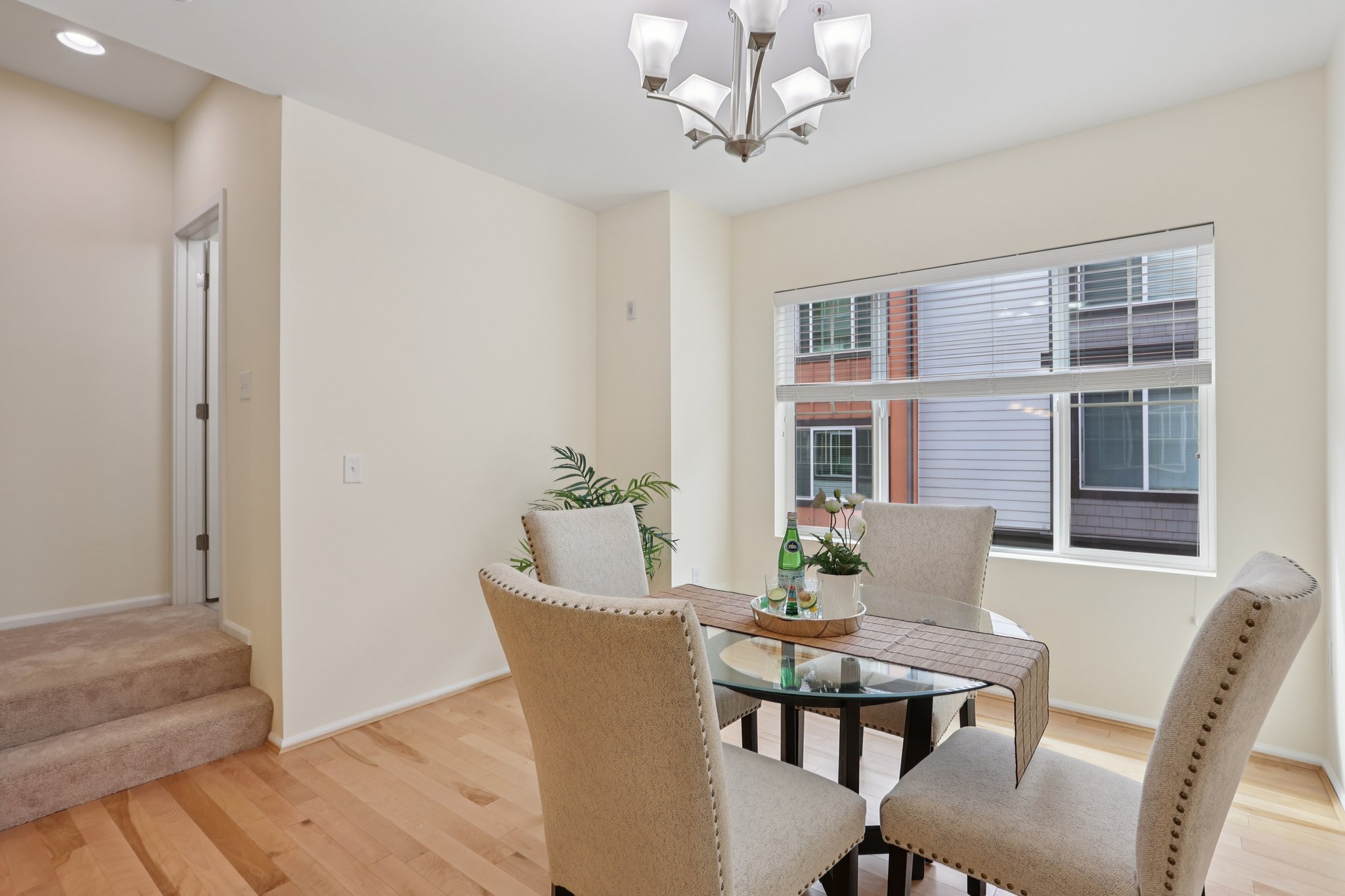 156th Ct NE 102-S0110-008.jpg