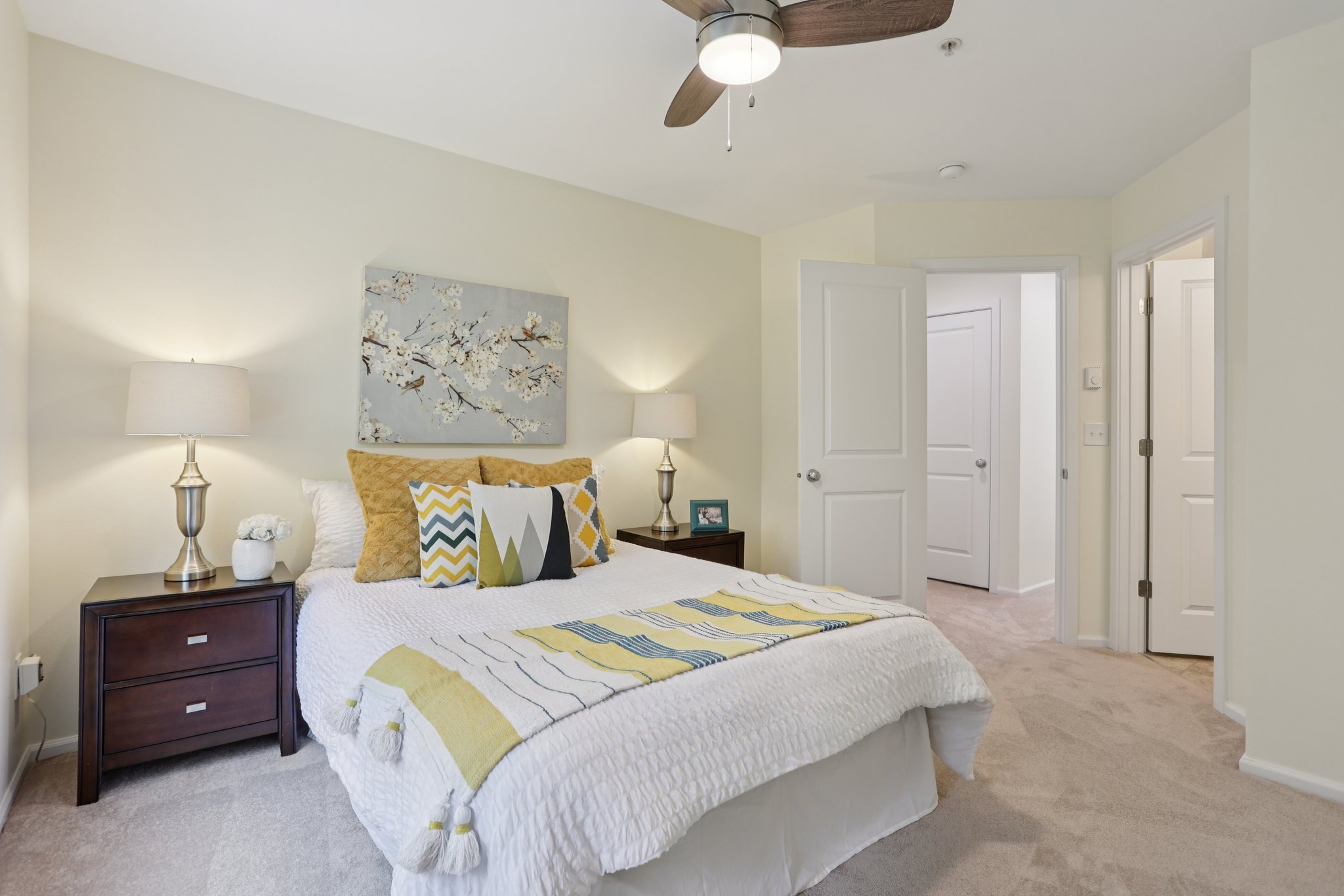 156th Ct NE 102-S0110-019.jpg