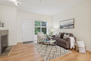 156th Ct NE 102-S0110-004.jpg