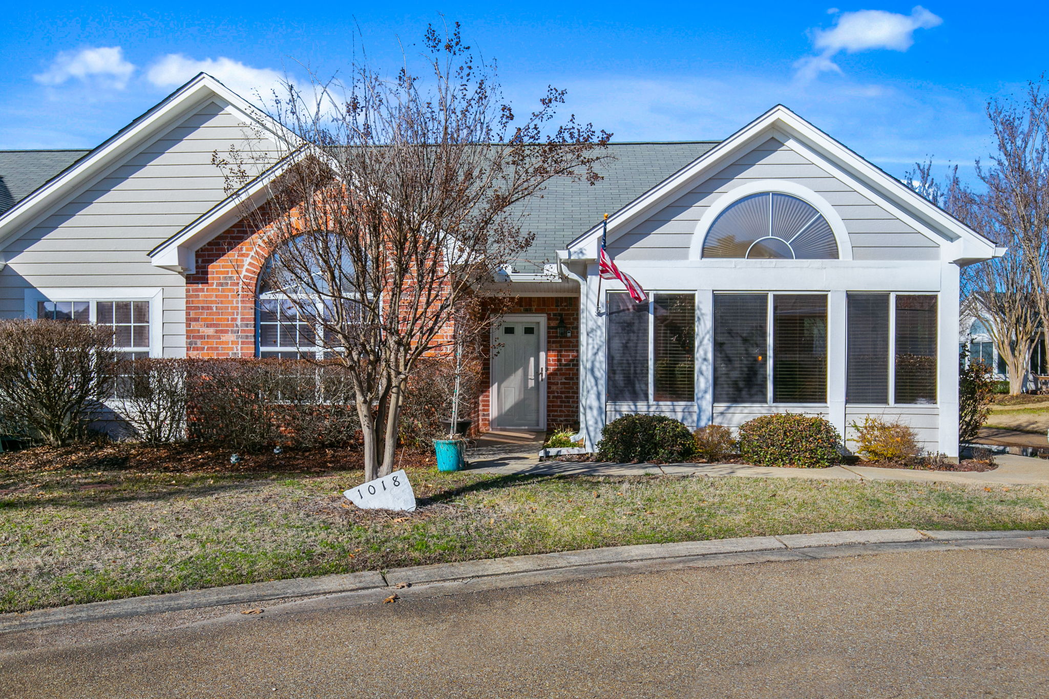 1018 Gerrits Landing, Brandon, MS 39047 Abe Draper Photography