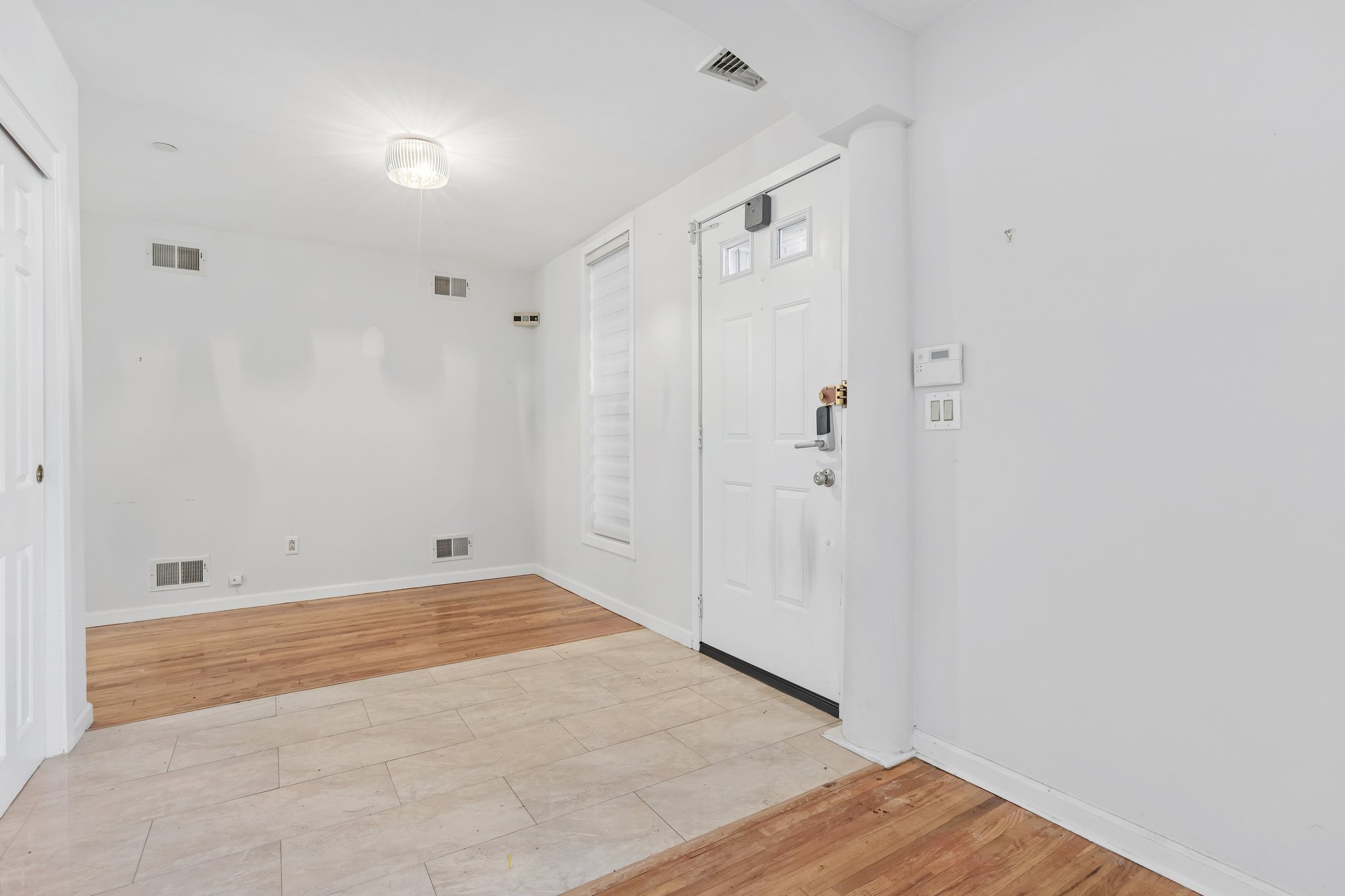 Palisade Ave 3-S1006-011.jpg