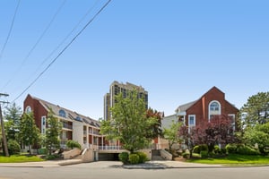 Palisade Ave 3-S1006-003.jpg