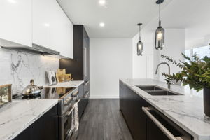 10180 103-QuikSell-30