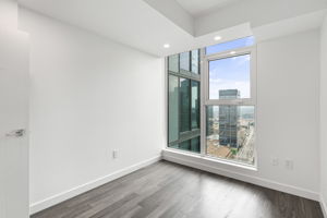 10180 103-QuikSell-43