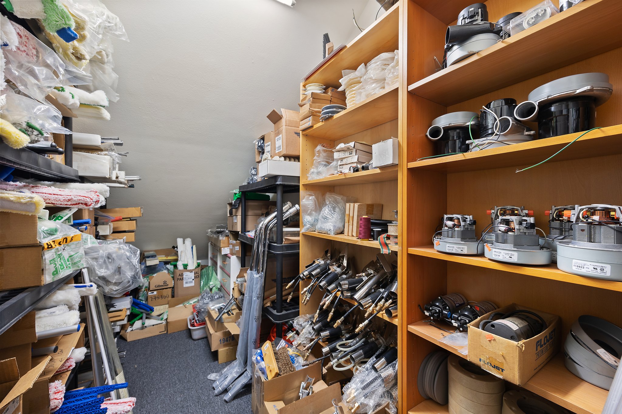 10181 Indiana Ave, Riverside, CA 92503, USA Photo 38