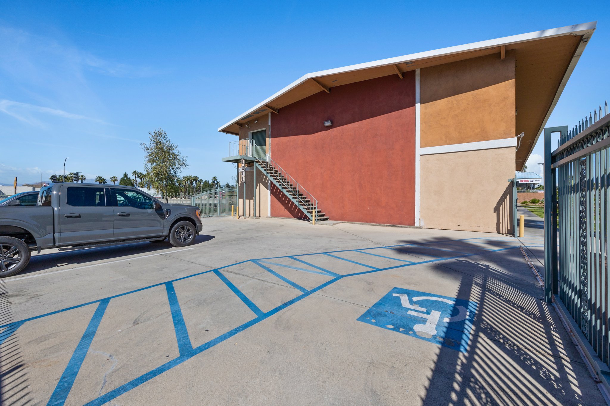 10181 Indiana Ave, Riverside, CA 92503, USA Photo 11