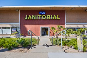 10181 Indiana Ave, Riverside, CA 92503, USA Photo 15