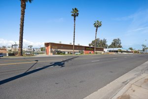 10181 Indiana Ave, Riverside, CA 92503, USA Photo 4