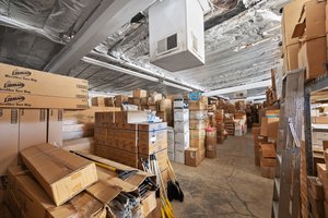 10181 Indiana Ave, Riverside, CA 92503, USA Photo 49