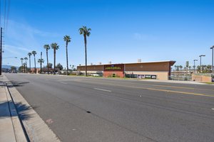 10181 Indiana Ave, Riverside, CA 92503, USA Photo 6