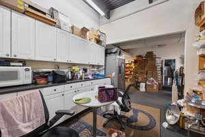 10181 Indiana Ave, Riverside, CA 92503, USA Photo 36