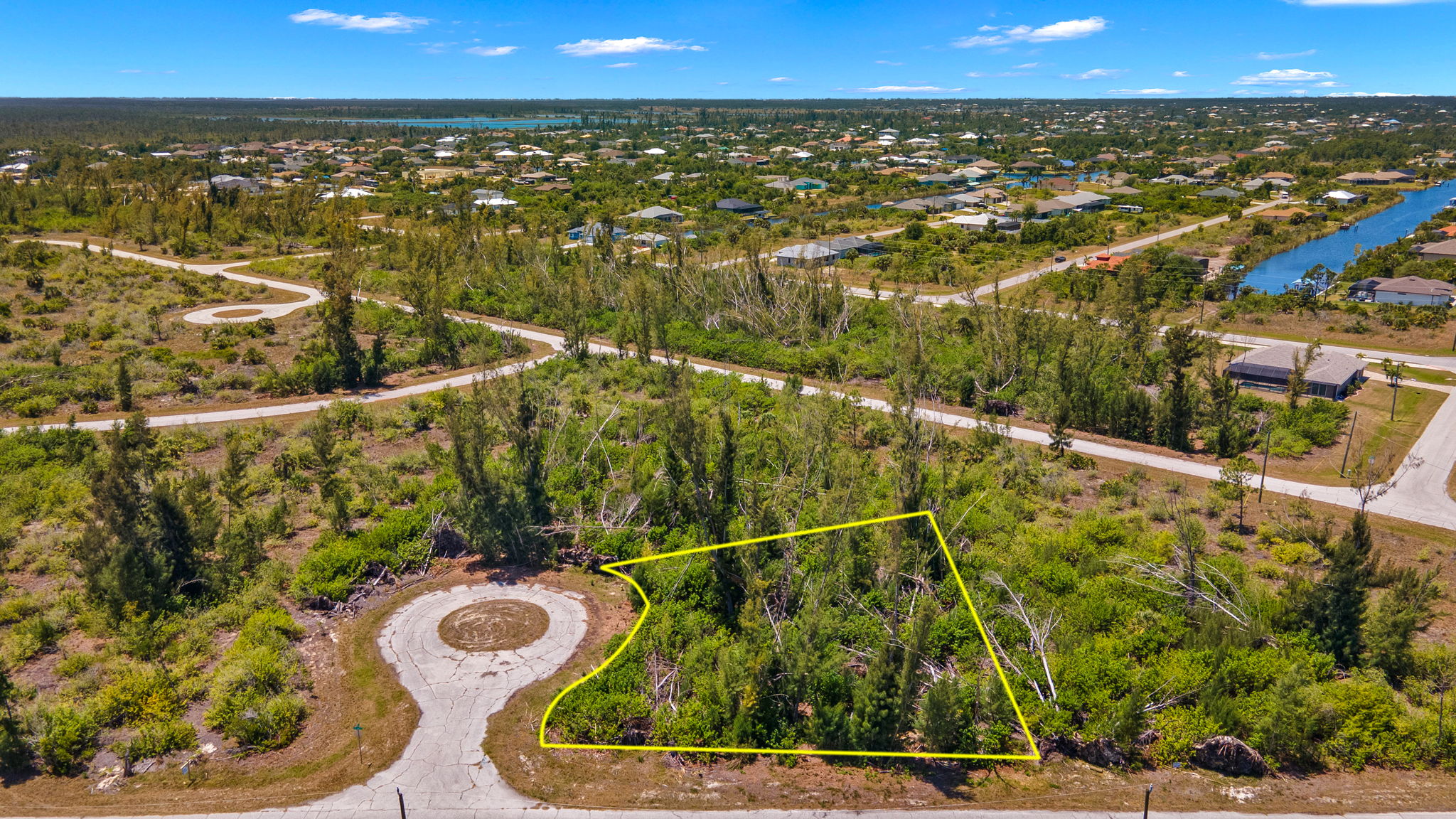 Aerial Front Exterior 2 -Lot Lines