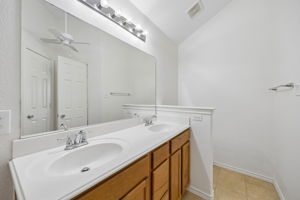 10187Summit_014