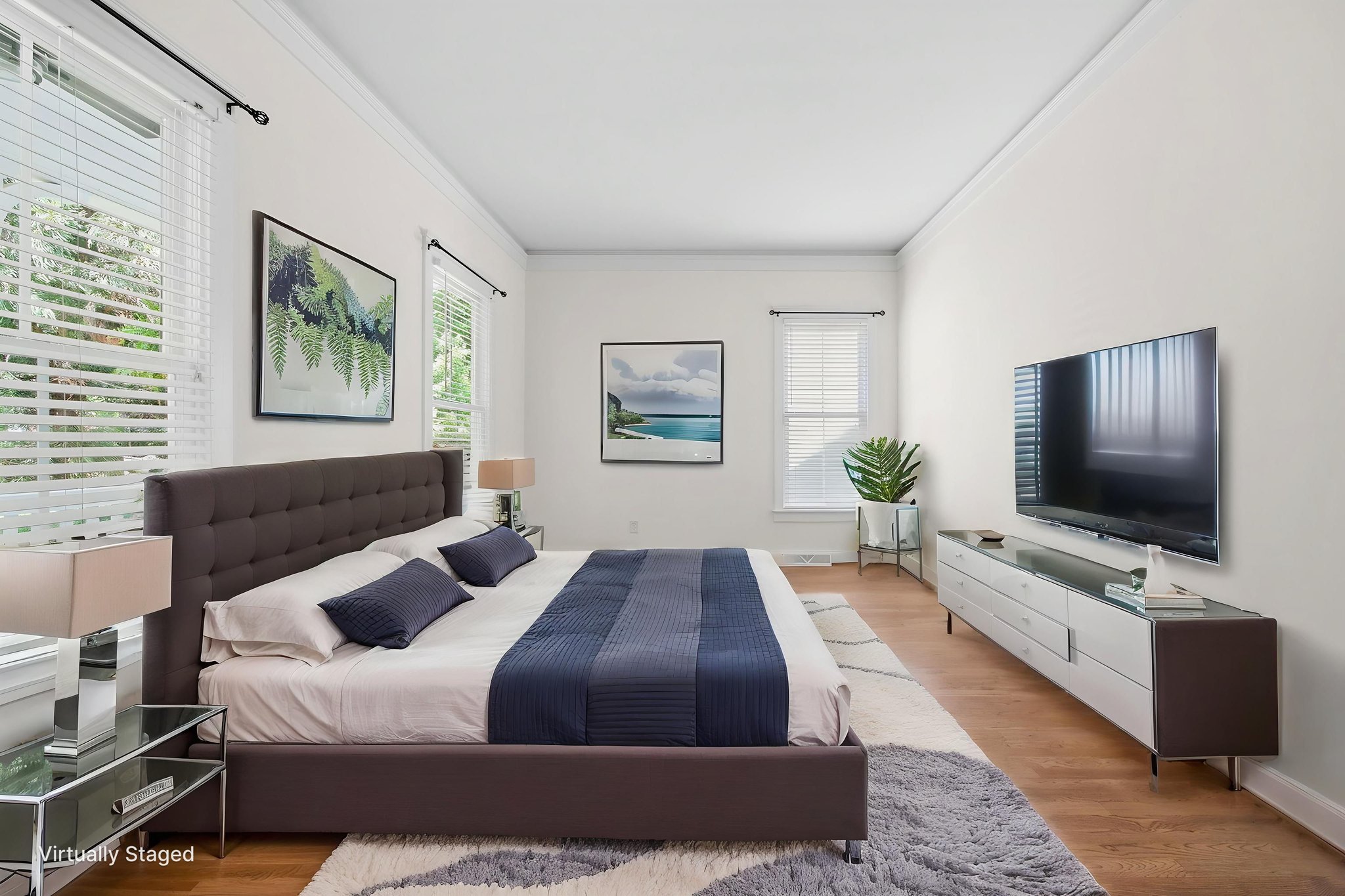 SSI01995_web virtually staged.jpeg