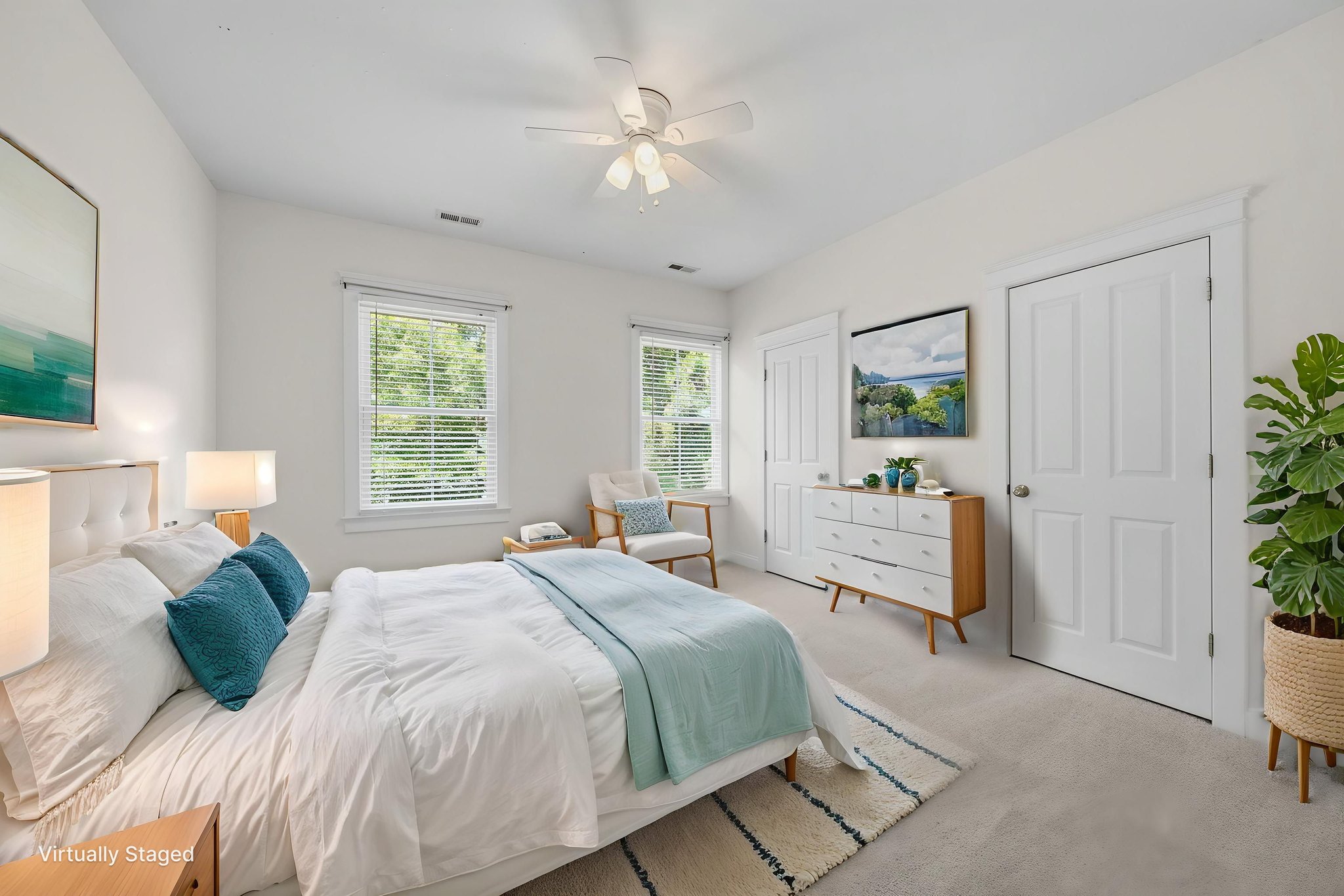 SSI02049_web virtually staged.jpeg