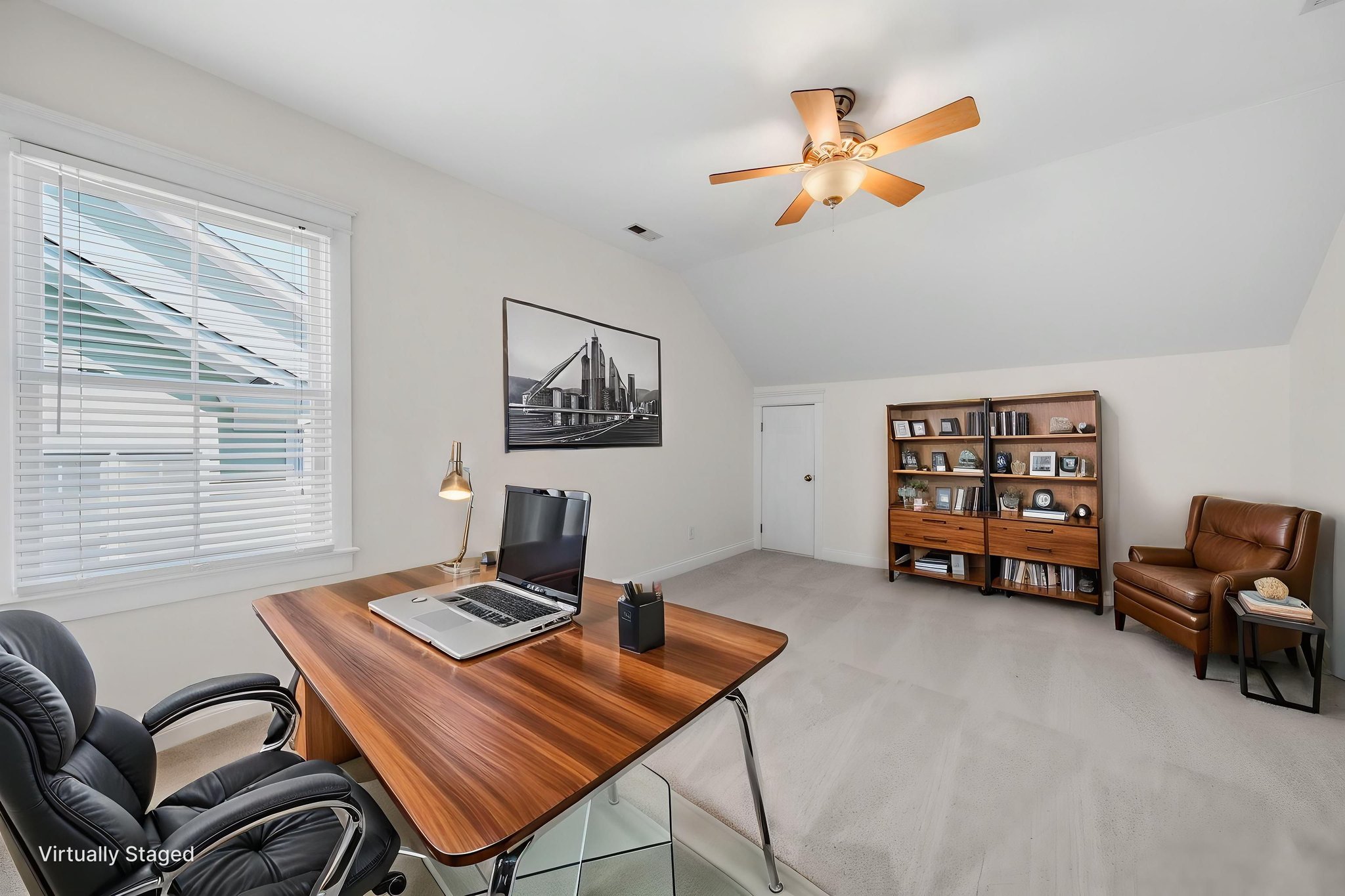 SSI02058_web virtually staged.jpeg