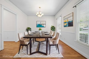 SSI01926_web virtually staged.jpeg