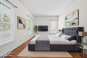 SSI01995_web virtually staged.jpeg