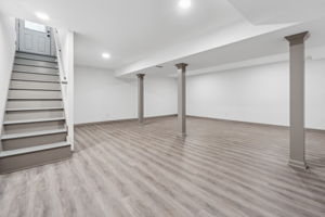  Photo 34