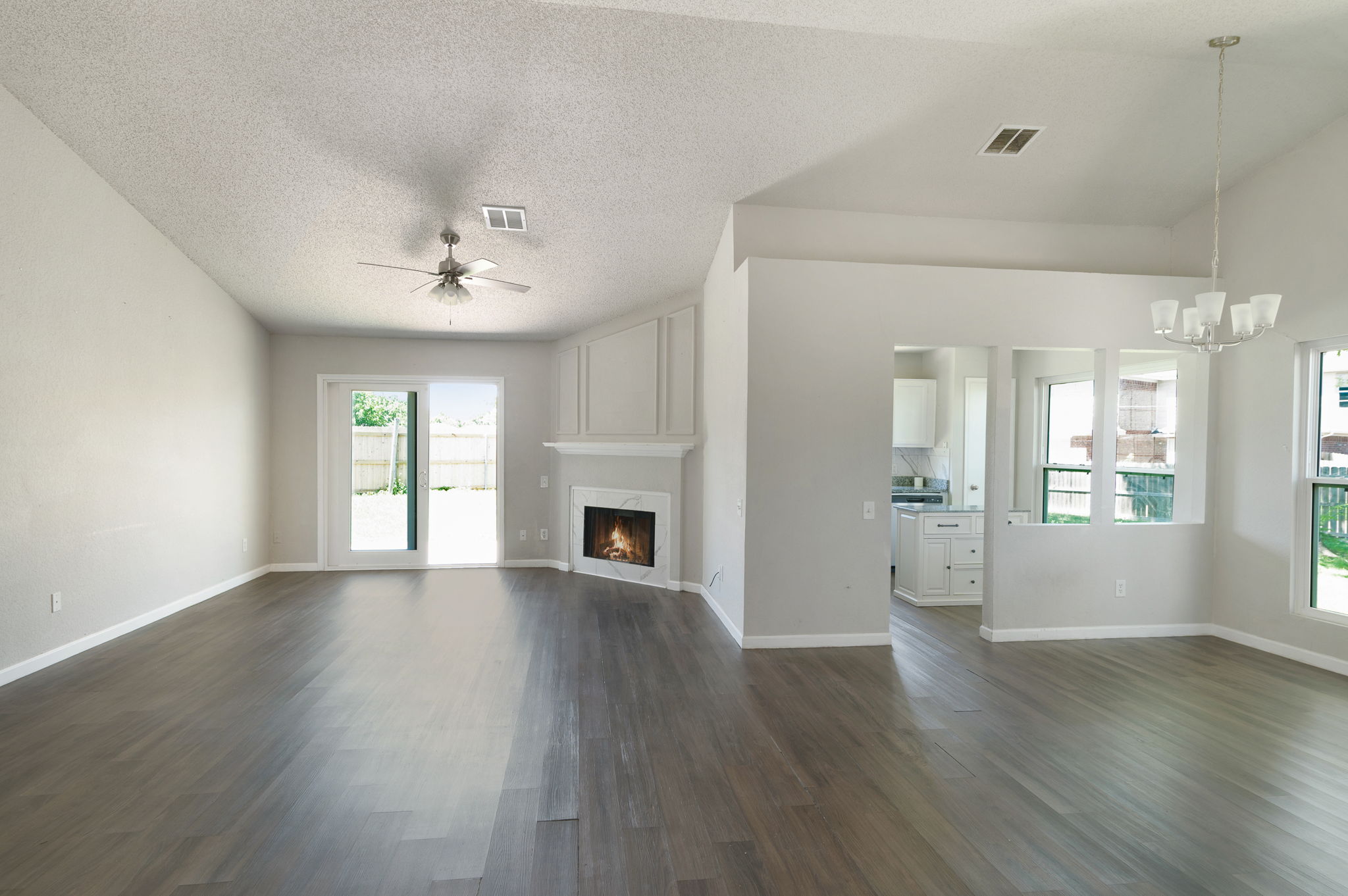 Foyer/Dining/Living Room