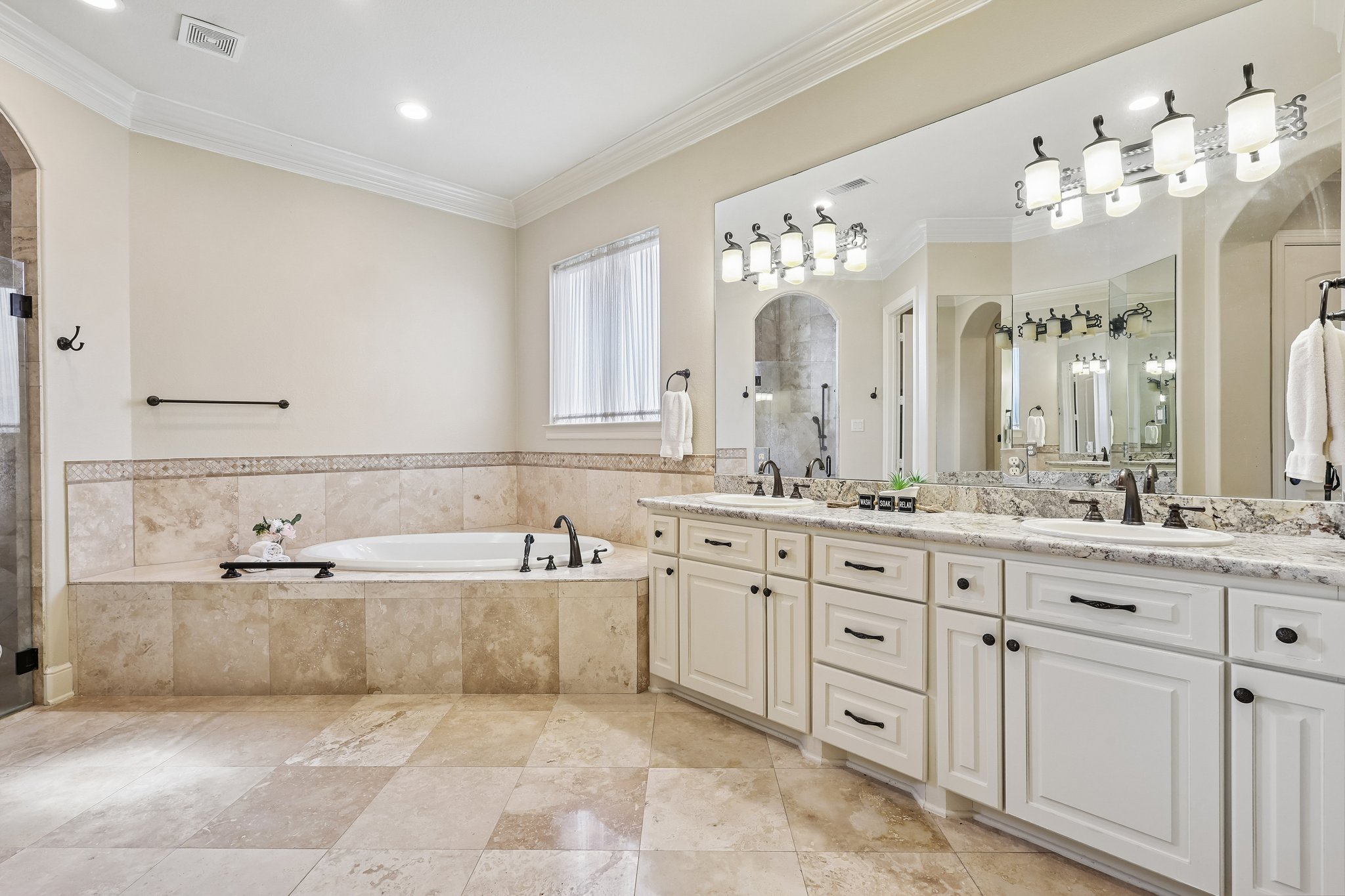 Grand Estates Dr-S0807-036.jpg