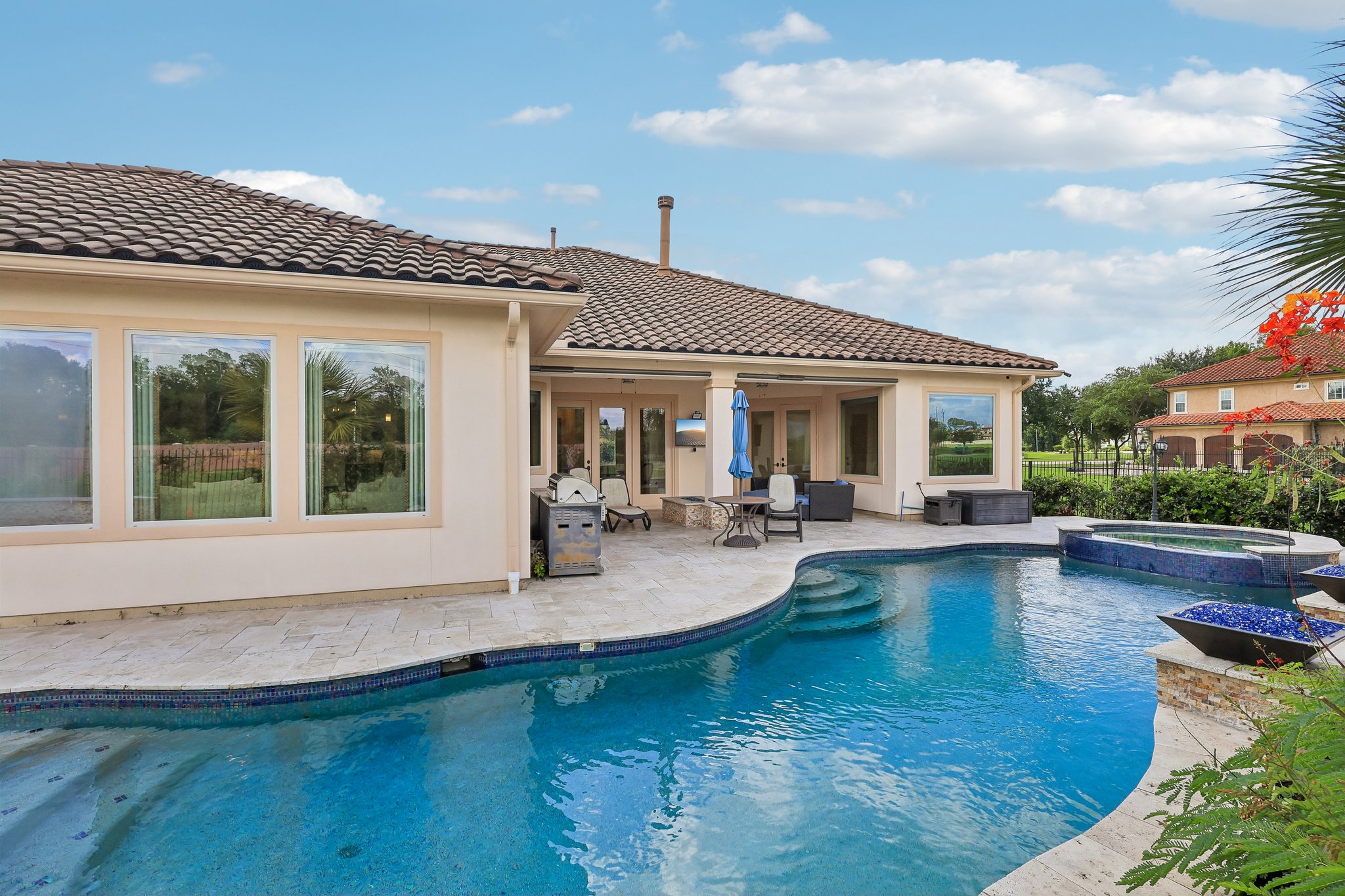 Grand Estates Dr-S0807-046.jpg