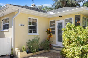 Front CU - 495A8206 (1)