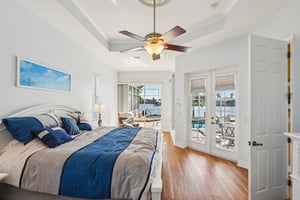 NW 42nd Pl-S2103-019.jpg