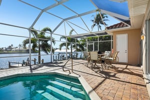 NW 42nd Pl-S2103-035.jpg